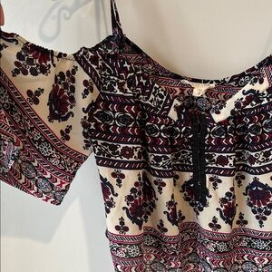 LA Hearts Cropped Blouse